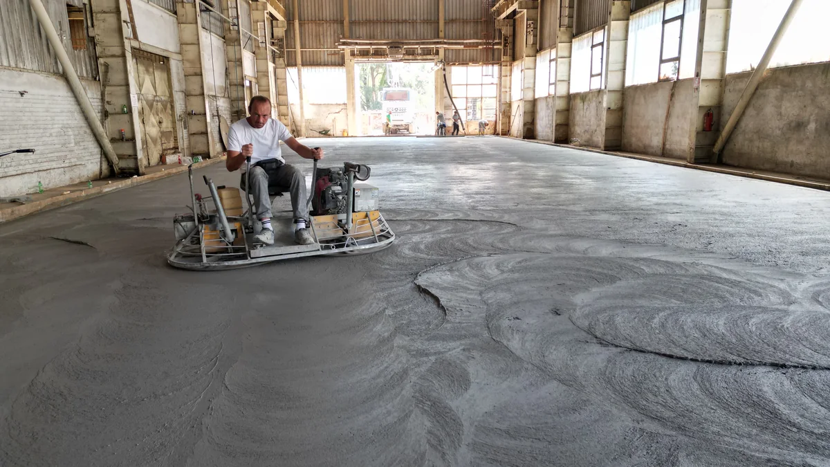 Machine concrete troweling — photo 5